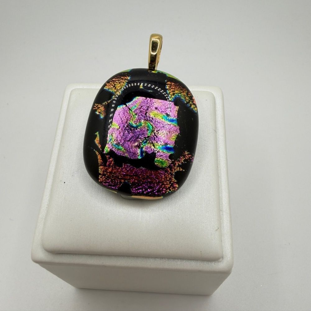 Stunning dichroic glass pendant‎ with gold tone metal bail!
